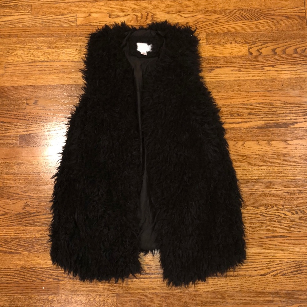 Black Fuzzy Vest